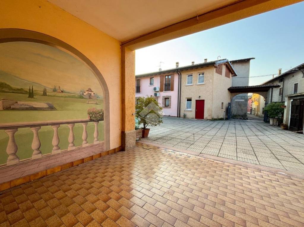 immagine annuncio 1 di 14
