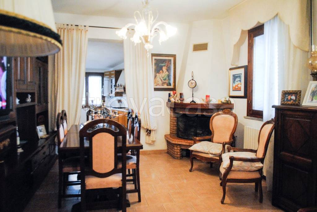 immagine annuncio 1 di 13