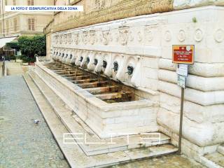 Negozio in affitto ad ancona 