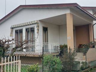 Villa bifamiliare in in vendita da privato a pianiga via giacomo matteotti, 40