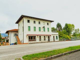 Negozio in vendita a sacile viale san giovanni del tempio, 41