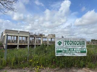 Terreno residenziale in vendita a cavallino via federico ii