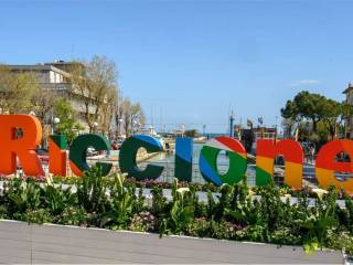 Albergo in vendita a riccione 