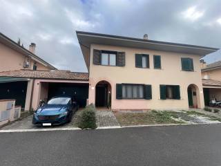 Villa bifamiliare in vendita a grosseto complesso residenziale il borgo