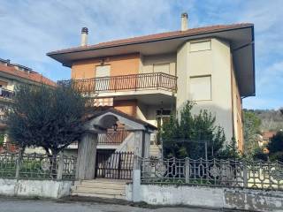 Villa in vendita a castel di lama via po, 73