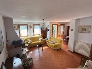 Villa a schiera in vendita a giavera del montello 