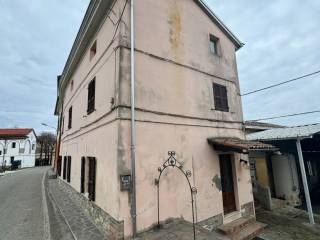 Casa indipendente in vendita a castell'arquato 