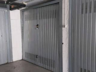 Garage in vendita a imperia via vittorio gavi