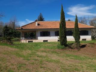 Villa in in vendita da privato a bassano romano strada vicinale fonte inguattata, 2