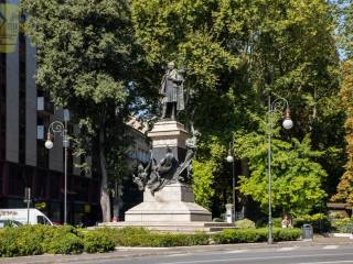 Appartamento in vendita a trieste via guglielmo marconi, 6