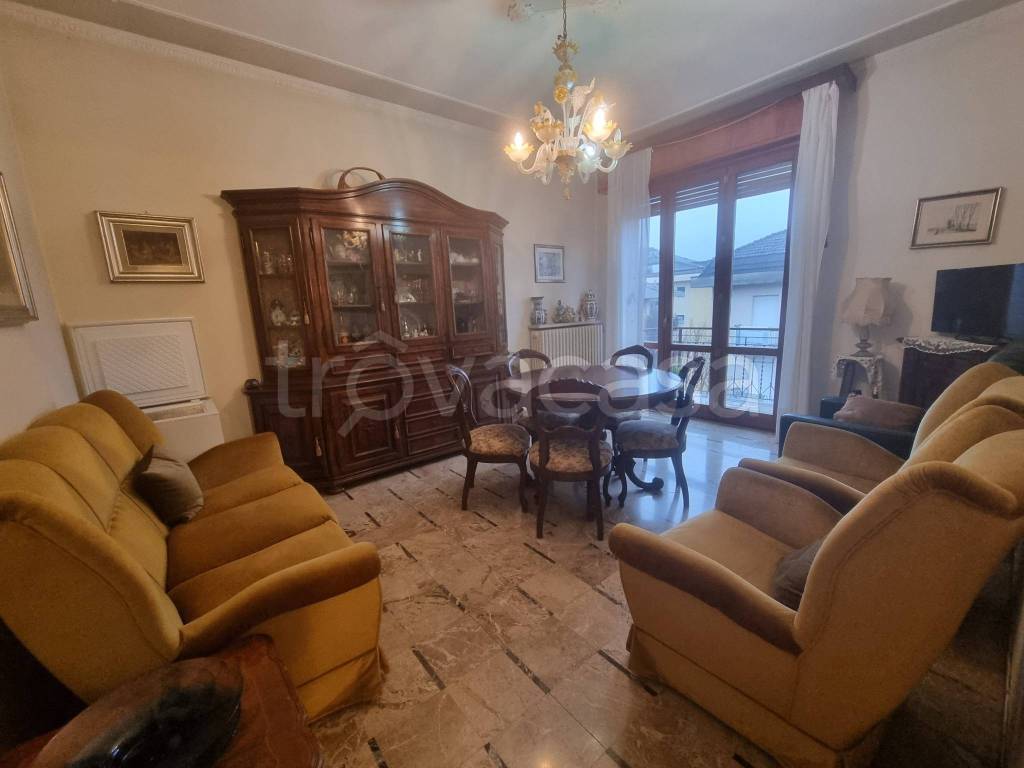 immagine annuncio 1 di 14