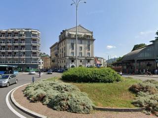 Albergo all'asta a como piazza giacomo matteotti, 1