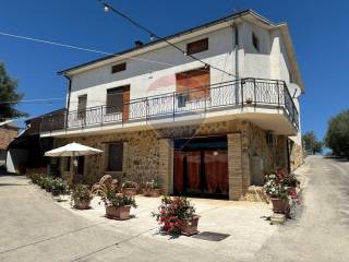 Casa indipendente in vendita a lanciano 