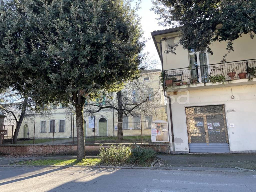 immagine annuncio 1 di 8