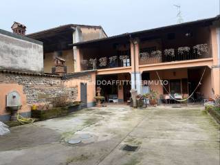 Casa indipendente in vendita a covo via vittorio emanuele