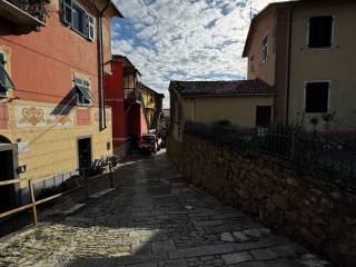 Appartamento in vendita a la spezia via montalbano, 54