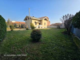 Villa in vendita a borgaro torinese via lanzo, 108