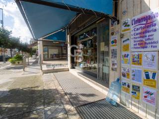 Cartoleria in vendita a brindisi via cappuccini, 102