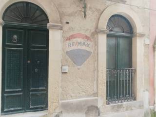 Casa indipendente in vendita a ragusa via giusti, 74