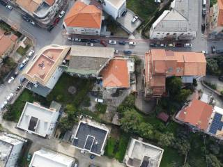 Casa indipendente in vendita a ortona via basilio cascella