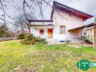 Casa indipendente in vendita ad arquata scrivia via principale in vocemola, vocemola 35