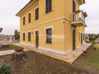 Casa indipendente in vendita a montecosaro località castellano, 71