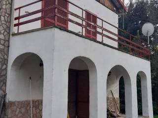 Villa in in vendita da privato a poggio catino via ameraldo de felice