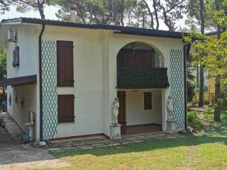 Villa in in vendita da privato a lignano sabbiadoro via arco del tramonto, 161