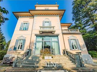 Villa bifamiliare in vendita a varese 