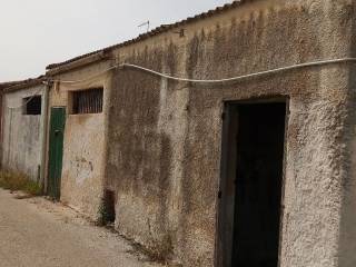 Magazzino in in vendita da privato a siracusa traversa rumania, 4