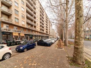 Negozio alimentare in affitto a torino corso giovanni agnelli, 26