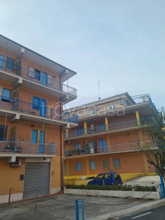 immagine annuncio 3 di 4