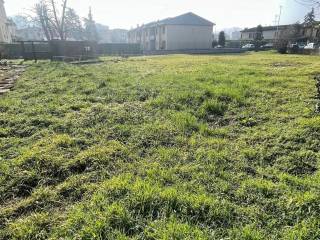 Terreno residenziale in vendita a broni viale antonio gramsci s.n.c.