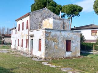 Villa in vendita a porto viro via torino, 1