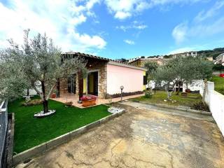 Villa a schiera in vendita a siniscola loc. sos apentos