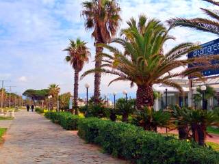 Hotel in vendita a cagliari viale poetto