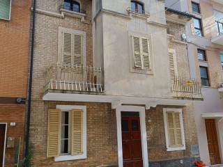 Casa indipendente in in vendita da privato a porto san giorgio via raffaele tombolini, 84