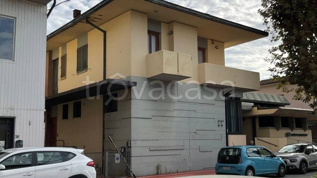 immagine annuncio 1 di 14
