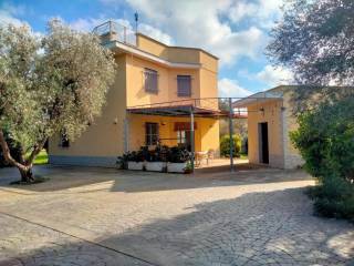 Villa in vendita a carovigno contrada aspri s.n.c.