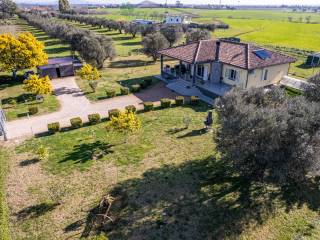 Villa in vendita a montalto di castro località imposto vaccareccia