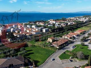 Villa bifamiliare in vendita a follonica 