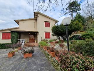 Casa indipendente in vendita a lamporecchio strada provinciale di montalbano, 95