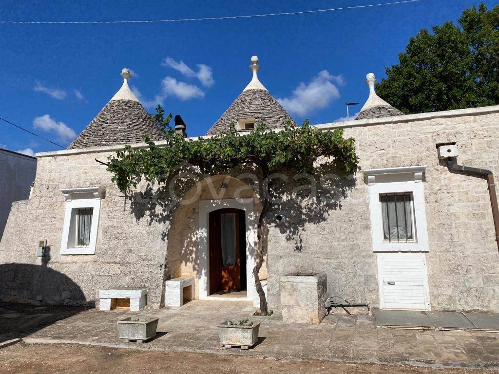 locale di sgombero in vendita ad Alberobello