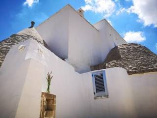 Albergo in vendita a cisternino contrada marinelli