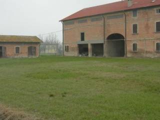 Rustico in vendita a cadelbosco di sopra 