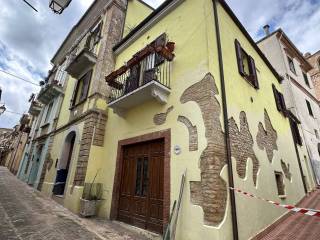 Casa indipendente in vendita a lanciano via giuseppe garibaldi