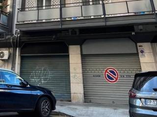 Garage in vendita a bari via alessandro maria calefati, 278