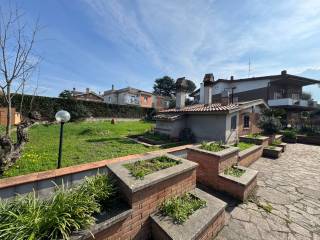 Terreno residenziale in vendita a roma via anagnina, 259