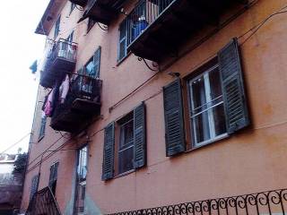 Magazzino all'asta a genova via dei giardini, 8