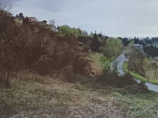 Terreno agricolo all'asta a macerata via ghino valenti, 62100 macerata mc, italia